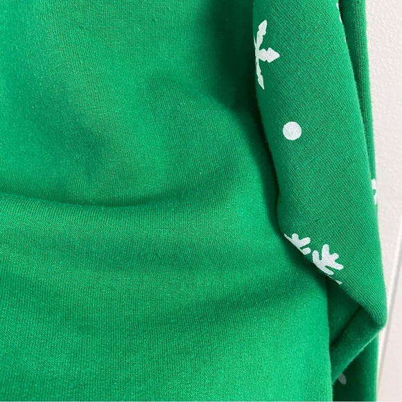 Fa La La La Llama Ugly Christmas Sweatshirt Crewneck Green Medium 7-9 Juniors - Picture 8 of 9